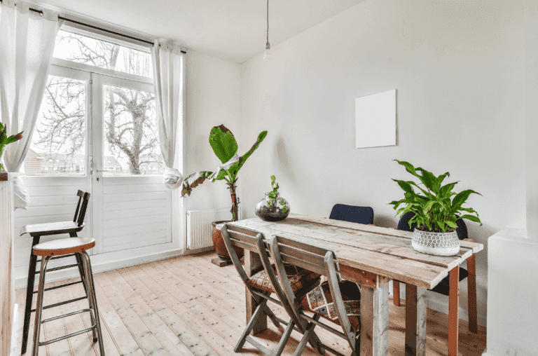 boho-chic-kitchen-table