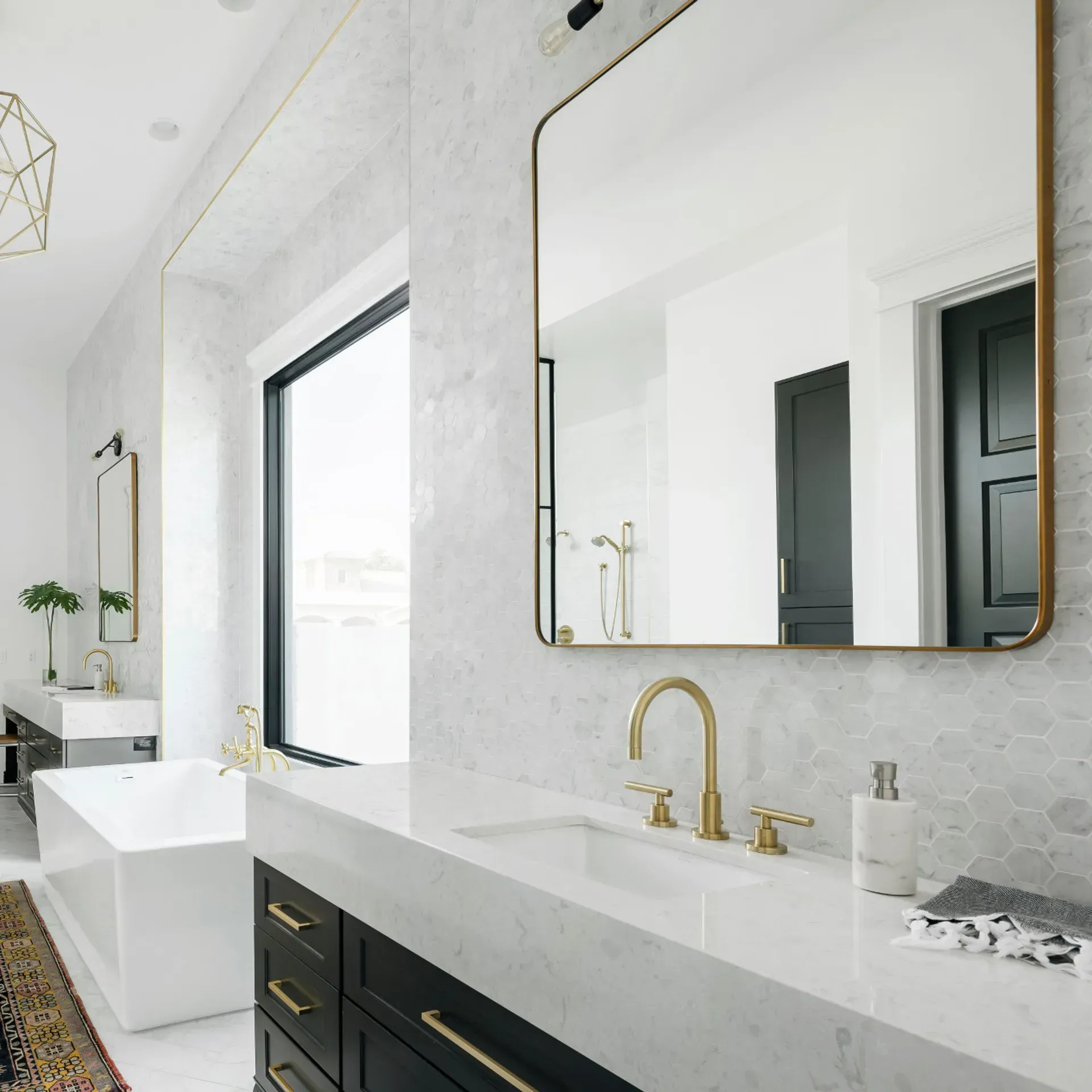 Bath-to-shower conversion