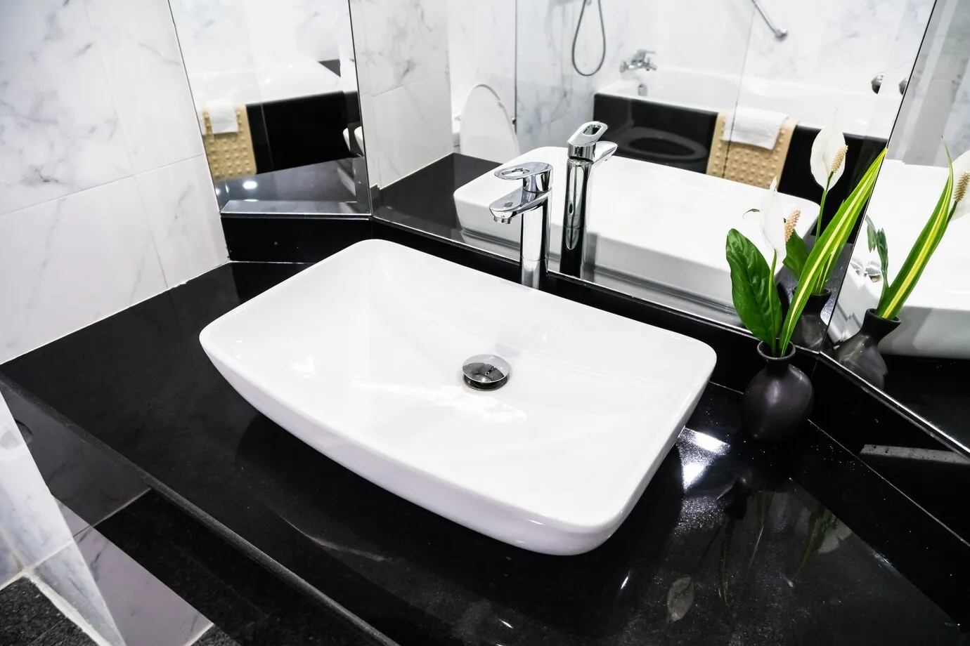 Find Your Ideal Bathroom Countertop